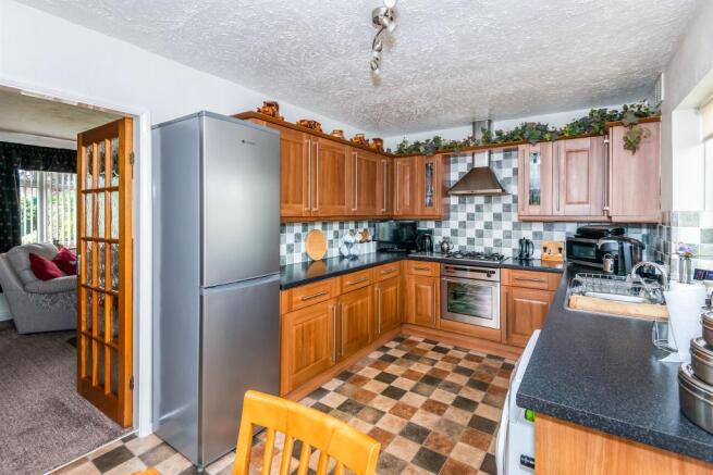 Kitchen Diner: