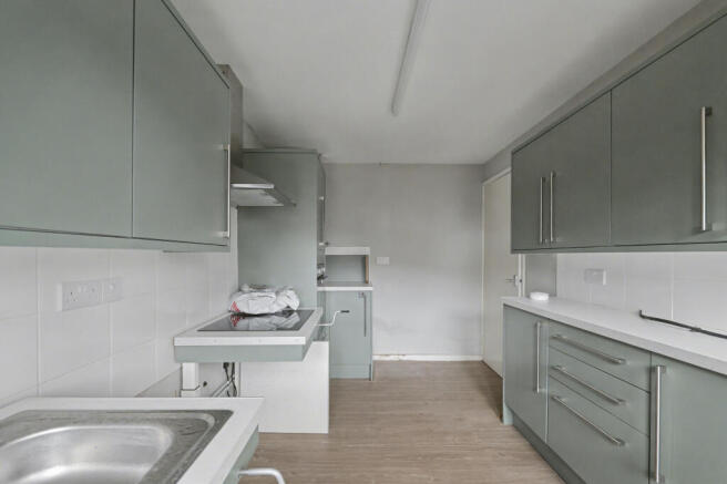 14 Saxon Close, Clanfield, Waterlooville, PO8 0JT