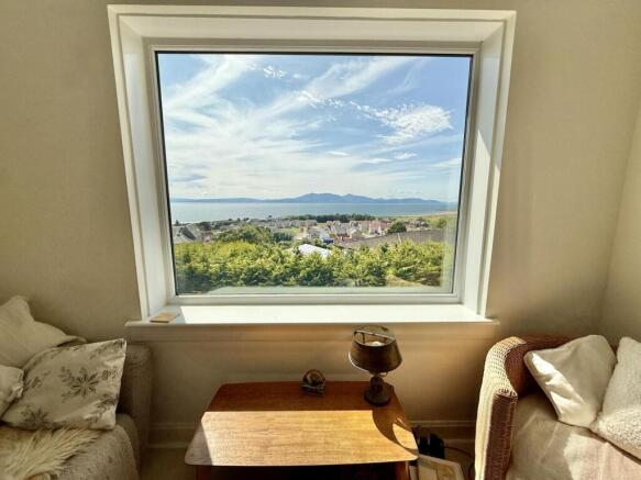 Overton Crescent, West Kilbride photo 4