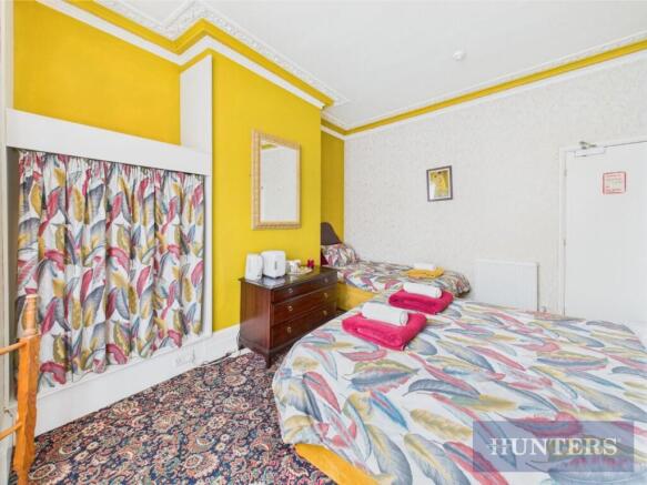 9 bed Terraced for sale Image 11
