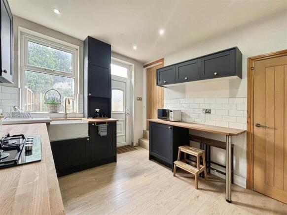 Kitchen/Breakfast Room