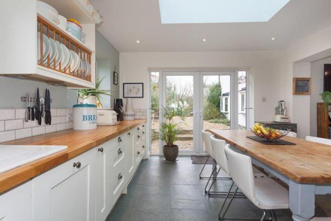 OPEN PLAN LIVING DINING KITCHEN
