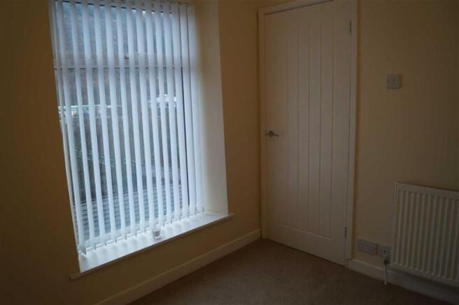 BEDROOM 3 (REAR)