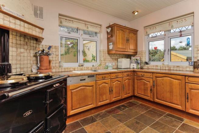Kitchen/breakfast ro