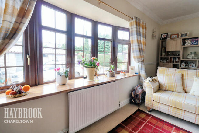 3 bed Bungalow for sale Image 9