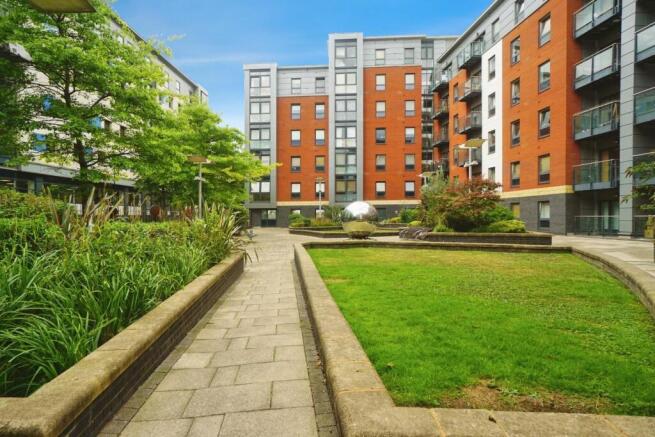 COMMUNAL GARDENS