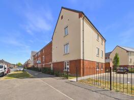 10, Holton House, Killick Close, Forge Wood, Crawley RH10 3WL