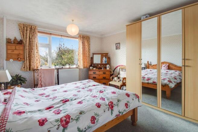 Bedroom 1 (Double)