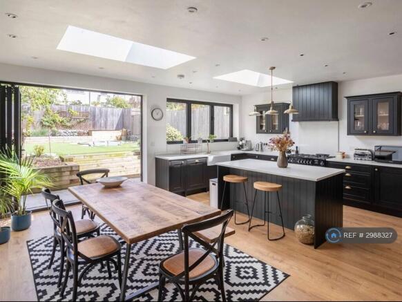 Kitchen Main