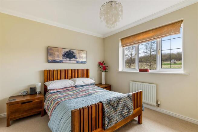 Bedroom 1.jpg