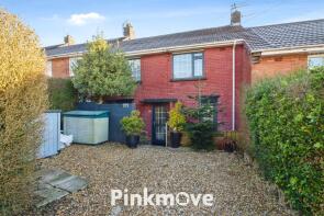 52, Central Avenue, Newbridge, Pantside NP11 5GD