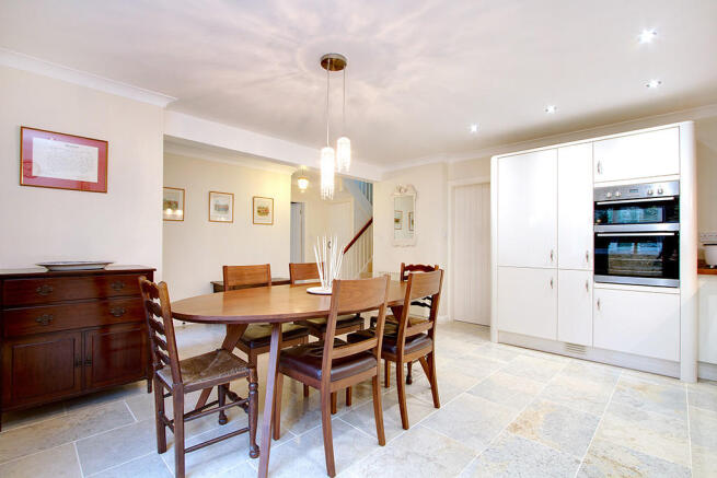 Dining kitchen