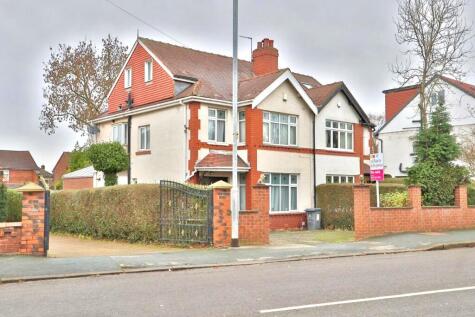 Spen Lane, LEEDS