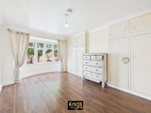 4 bed Terraced for sale Image 8