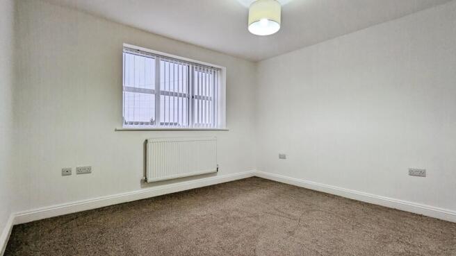 3 bed Semi-Detached for sale Image 10
