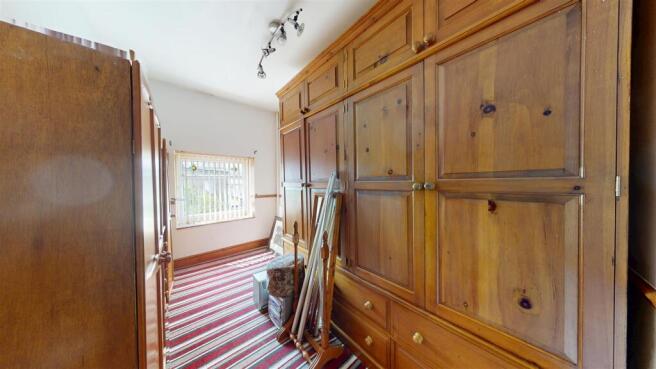3 bed Terraced for sale Image 8