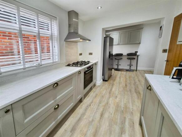 Crewe Road, Wheelock, Sandbach photo 4