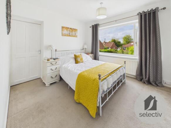 3 bed Semi-Detached Bungalow for sale Image 6