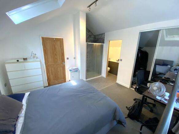 Bedroom with En Suite