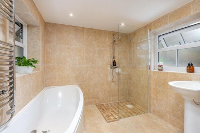 4 bed End of Terrace for sale Image 9