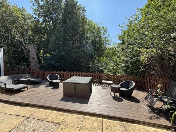 3 bed Semi-Detached for sale Image 12