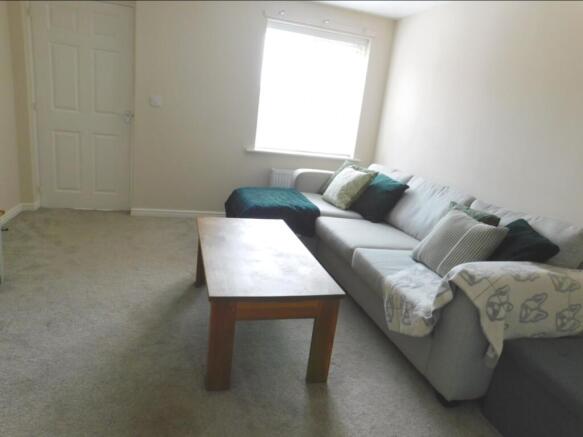 33 OXFORD CLOSE (3)