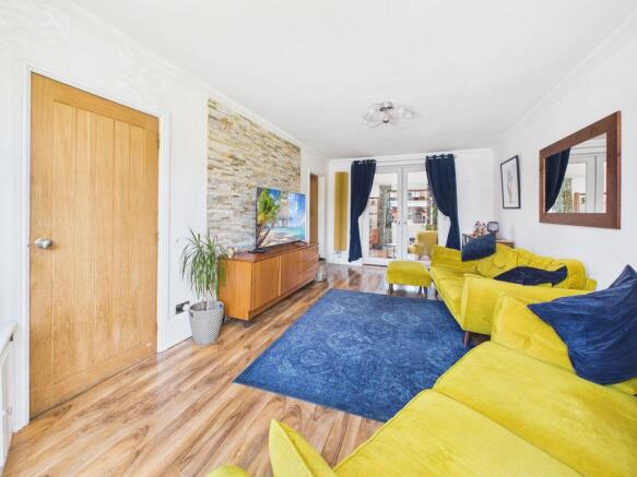 Southerly Crescent, New Moston, Manchester, M40 photo 4