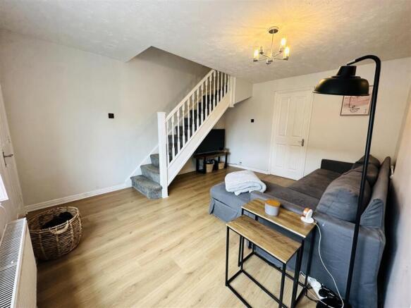 2 bed Semi-Detached for sale Image 5