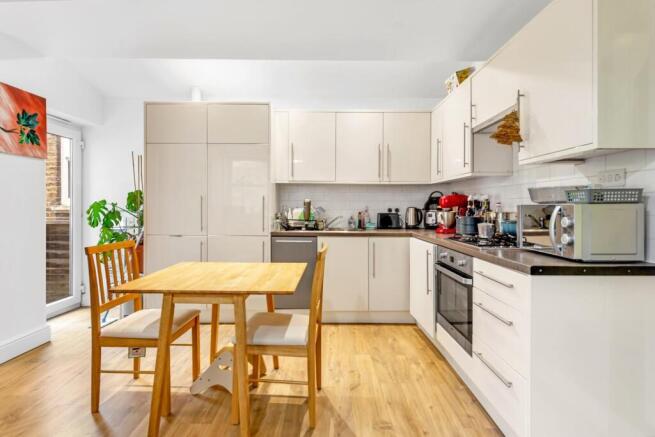 Kitchen/Dining