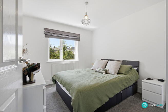 2 bed Apartment for sale Image 3