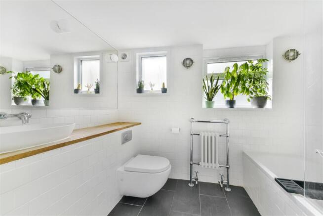 GARRATT TERRACE, 21A-1.jpg