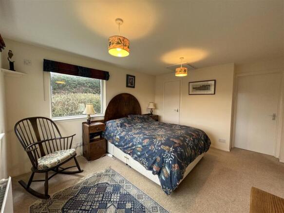 BEDROOM 1.2.JPG