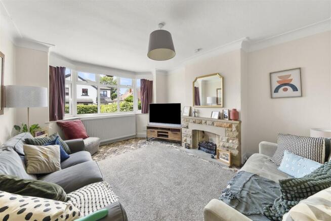 4 bed Semi-Detached for sale Image 8