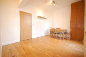 153 Meadowcroft House, Palmerston Road, London N22 8QX