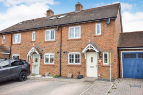 51, Hayton Crescent, Tadworth KT20 5FG