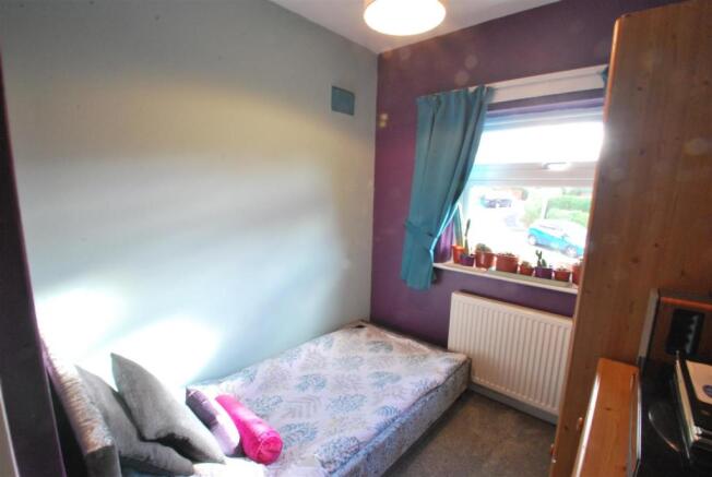 19 weav bed3.JPG