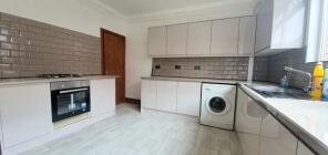46, Manor Drive, Headingley, Leeds LS6 1DD