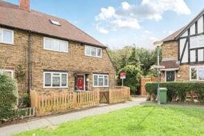 58, Alwold Crescent, London SE12 9AQ
