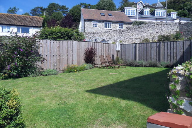 Photo 9