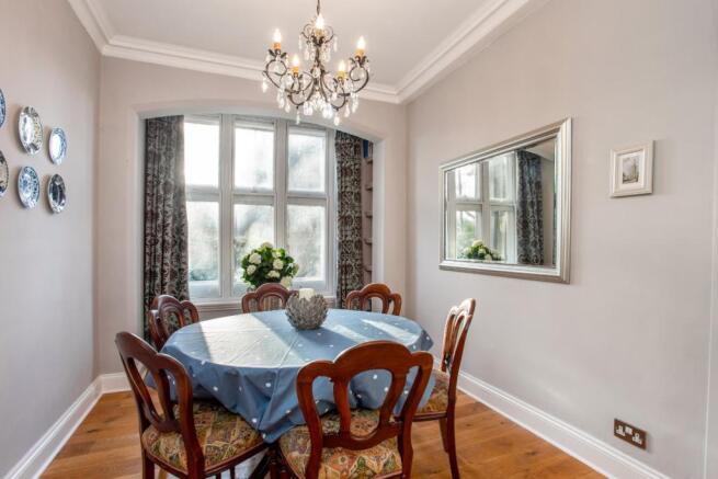 Dning Room