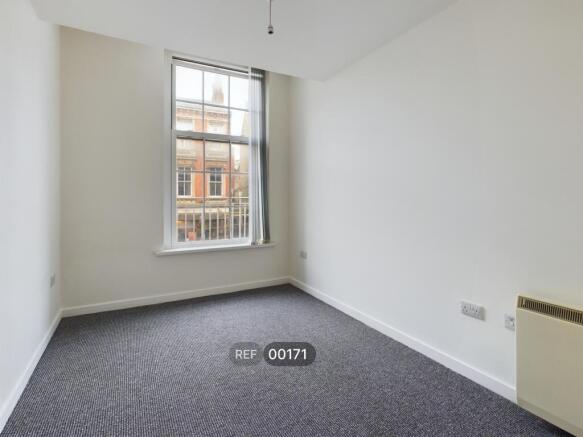 2 bed Apartment to rent Image 7