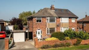 41, Primley Park Mount, Alwoodley, Leeds LS17 7JT
