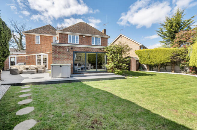 1434552-39-69ce8a...