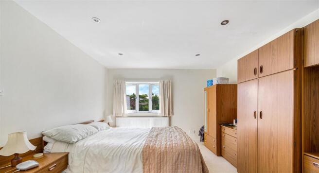Chapel Lane Bedroom 1.jpg