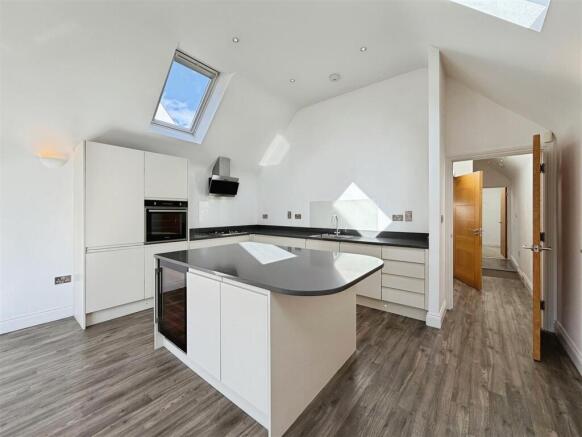 4bc5943f--485C-8C75-8C896551FE38-35782-00000DD52EB