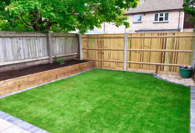 GARDEN 