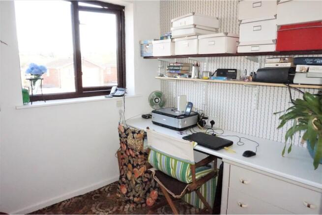 Study / Bedroom 5