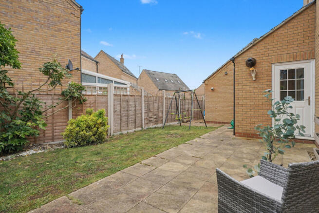 Howards Way, Moulton, Northampton, NN3 6RL photo 4