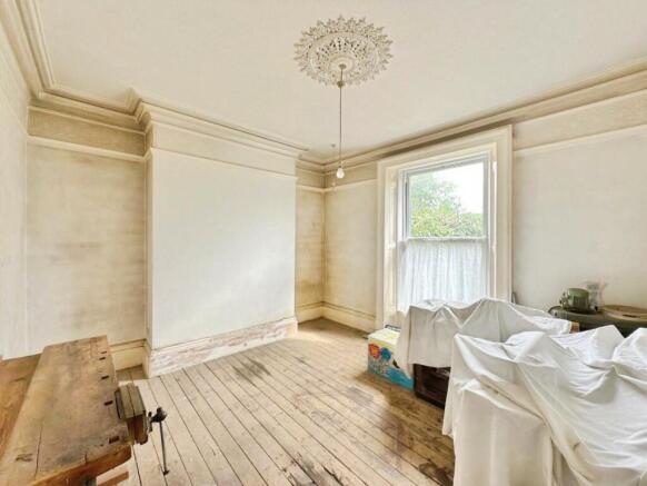 3 bed Detached for sale Image 6