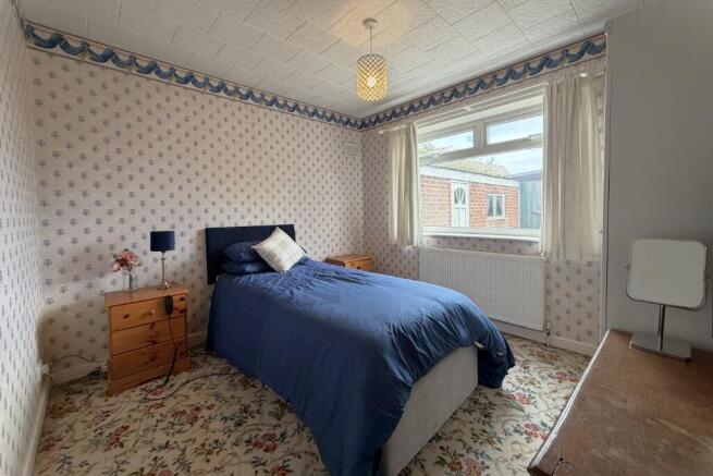 2 bed Detached Bungalow for sale Image 6